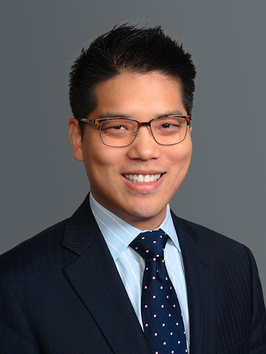Headshot of Dr. Walter Choi MD 